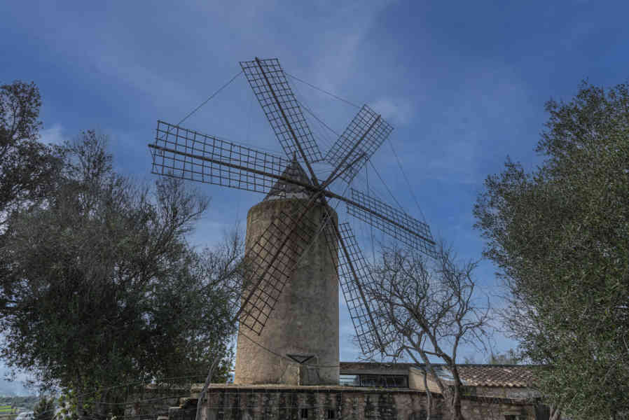 Mallorca - Montuïri 07 - molino d'en Nofre.jpg